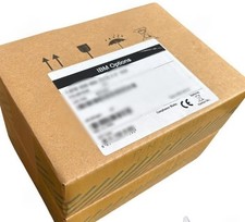IBM 300GB 00Y5833 00AR114 00AR120 15K 12Gb SAS 2.5 in 3.5 V3700 Hard Drive HDD picture
