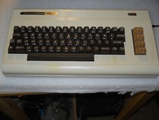 Commodore Vic-20 Computer - with 8K Ram Expansion Port & Documentation. picture