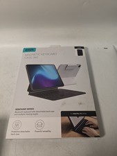 ESR Keyboard Case for iPad Pro 13 (2024) – Magnetic Rebound 360 Series picture