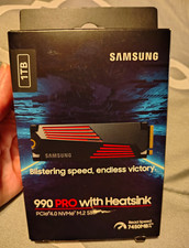 Samsung 990 PRO w/ Heatsink 1TB PCIe 4.0 NVMe M.2 SSD PS5 7450MB/s picture