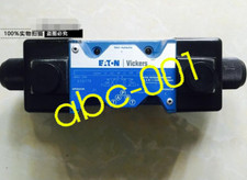 1PCS New Vickers DG4V-5-2C-M-U-C6-20 DG4V52CMUC620 Solenoid Valve Brand picture