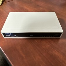UNICOM FEP-32008T-1 Micro-Switch/8 8-Port 10/100 Ethernet Switch picture