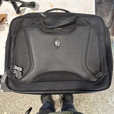 Alienware Orion M17x Messenger Bag for 17.3” business/gaming laptops. Very roomy picture