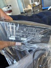 Original OEM Toshiba Satellite Qosmio PA3717E-1AC3,PA5083E-1AC3 120W AC Adapater picture