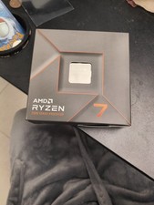 AMD Ryzen 7 7700x Processor (5.4 GHz, 8 Cores, LGA 1718/Socket AM5) Box -... picture