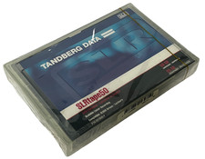Tandberg Data SLRtape50 Tape Cartridge 25/50GB 431647-1 For SLR50 Drives picture
