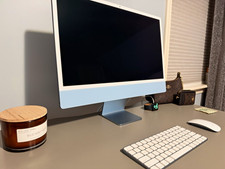 Apple 24 Inch Blue (INCLUDES box - Mouse - Keyboard - Computer) picture