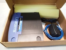 Linksys EtherFast BEFSR41-RM 4-Port 10/100 Wired Router (BEFSR41) NEW OPEN BOX picture