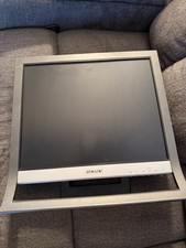 Sony SDM-HS75 17” TFT LCD Color Computer Monitor Tested Working with Cables picture