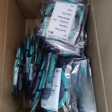 New Cisco 25GBASE Active Optical SFP28 Cable 1m SFP-25G-AOC1M- picture