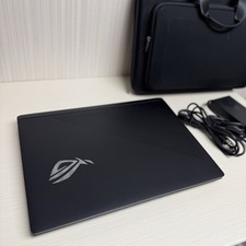 ASUS ROG Strix SCAR 18 G835LX-XS98 Ultra 9 275HX RTX 5090 64GB RAM 2TB SSD picture