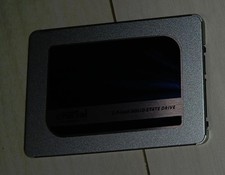 Crucial CT1000MX500SSD1 1TB SATA 6Gb/s SSD 96% Health Tested picture