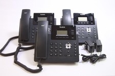 Lot of 3 Yealink Model SIP-T40G IP Business Phones 2X Power Cords READ picture