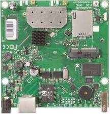 Mikrotik RB912UAG-5HPnD-US 600MHz Atheros CPU 64MB RAM 1x Gigabit LAN USB picture