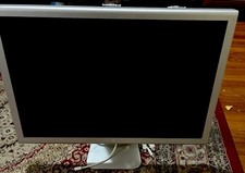 Apple Cinema M9178LL/A 23 inch Aluminum Display - Silver picture