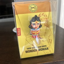 16 GB USB Flash Drive Wonder Woman Tribe New Original Pkg DC Comics picture