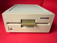 Apple UniDisk 5.25 Floppy Disk Drive A9M0104 Apple II IIe IIc IIGS... picture