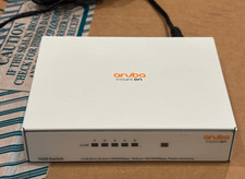 HP HPE Aruba Instant On 1430 5-Port Gigabit Unmanaged Switch (R8R44A) picture