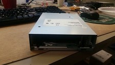 Quantum CL1001 68 Pin SCSI Tape Drive LTO-2 Ultrium 200/400GB 5.25 TE3100-521 picture