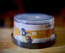 TDK Writable DVD 4.7GB 120 Minute 15 Pk. Spindle PC MAC Recordable Media Sealed picture