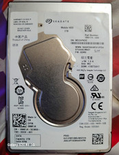 Seagate Mobile HDD ST2000LM007 2TB 2.5in SATA 5400RPM 128MB 7mm picture