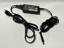 Genuine HP PPP009D Series V85 65W 608425-003 609939-001 AC Power Supply Adapter picture