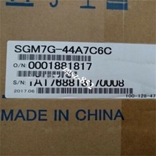 Yaskawa SGM7G-44A7C6C Servo Motor SGM7G44A7C6C Brand New Fast Shipping FedEx/DHL picture