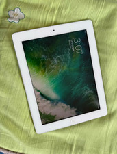 Apple iPad 4th Gen 9.7