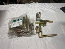 PANDUIT FLRB Mfiber-Duct Mounting Bracket Kit for use with ladder rack picture