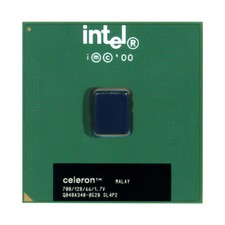 Intel Celeron 700 MHz SL4P2 s370 picture