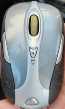Microsoft Wireless Notebook Presenter Mouse 8000 – Bluetooth Remote PLEASE READ picture