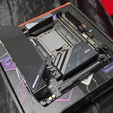 GIGABYTE Z890I AORUS ULTRA Z890 LGA 1851 Mini-ITX DDR5 Gaming Motherboard picture