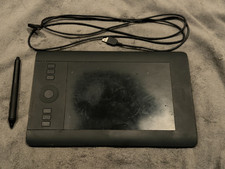 Wacom Intuos Pro Small PTH-451 with original pen and USB cable picture