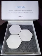 Xfinity  xFi Pods. x3.  MODEL:  XE1-S picture