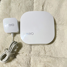 eero A010001 Dual-Band Mesh WiFi Router 600 Mbps 2-Port Gigabit White picture