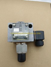 1PCS NEW FEMA DNS6-201 Pressure Switch Via DHL or FedEX picture