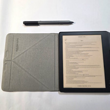 Kobo Libra Colour 32GB Black eReader + Official SleepCover + Stylus Bundle picture