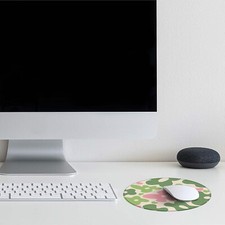 Vintage Groovy Boho  Round Mouse Pad, Cute Green White Pink Flowers Pattern picture