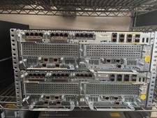 Cisco C3945E-VSEC/K9 VOIP Router SPE250/K9 3x PVDM3-256 3x VWIC3-4MFT-T1/E1 Plus picture