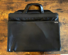 TUMI Black Leather Padded Laptop Briefcase Solid Pattern MPN 29620 picture