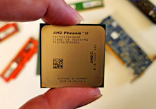 AMD Phenom II X6 1090T Black Edition 3.2GHz SocketAM3 Six-Core CPU HDT90ZFBK6DGR picture