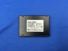 MZ-WLR1T90 Samsung PM1733 1.92TB PCIe 4.0 x4 U.2 SSD MZWLR1T9HBJR-00007 picture