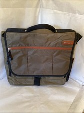TARGUS Laptop Olive Bag Classic Messenger Top Load Laptop Carrying Case 15” picture