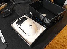 Logitech G PRO X2 SUPERSTRIKE Wireless Gaming Mouse - Black/White picture