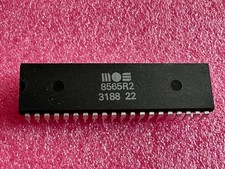 8565R2 CSG/MOS Video Chip IC VIC, Commodore C64 #31 88 picture