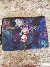 GO by Cynthia Rowley 15 Inch Laptop Case Multicolor Neoprene Floral EUC picture