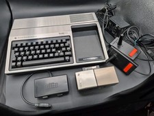 Texas Instruments TI-99/4A Vintage Home Computer Lot 18 games, controllers, READ picture