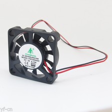 100pcs Brushless DC Cooling Fan 30x30x6mm 30mm 11 blades 5V 0.15A 2pin Connector picture
