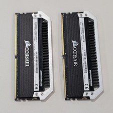Corsair Dominator Platinum 32GB 2x16GB DDR4-3200 CL16 RAM CMD32GX4M2C3200C16 picture