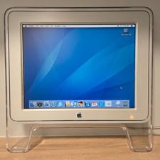 Vintage 2000 Apple 15
